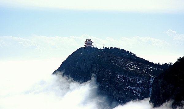 Paysage panoramique du Mont Emei