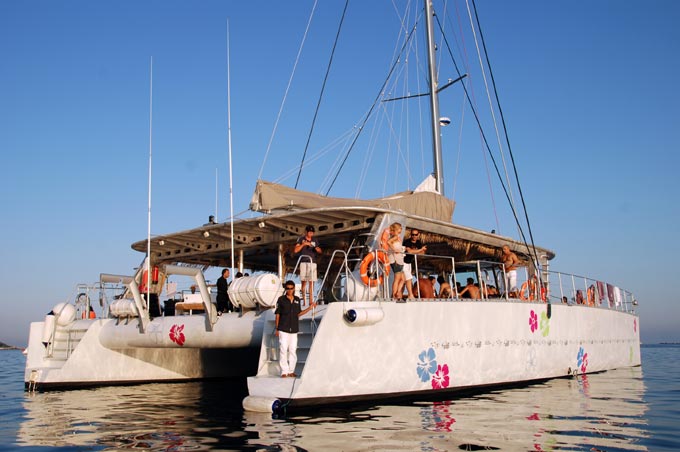 Be Yachting Maxi Cata