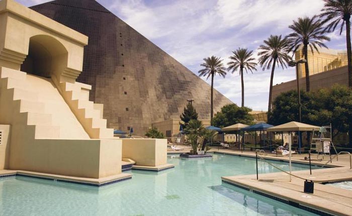 piscine Luxor Las Vegas